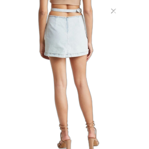 We Wore What Nordstroms Cut Out Skirt denim indigo comfort super light sz M NWT - Picture 2 of 8